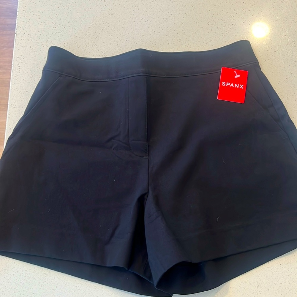NWT Spanx black shorts size small